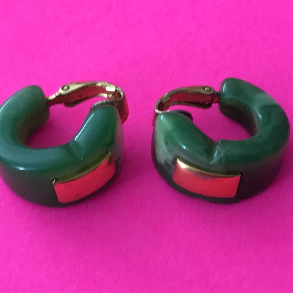 Vintage jade gold inlaid clip earrings